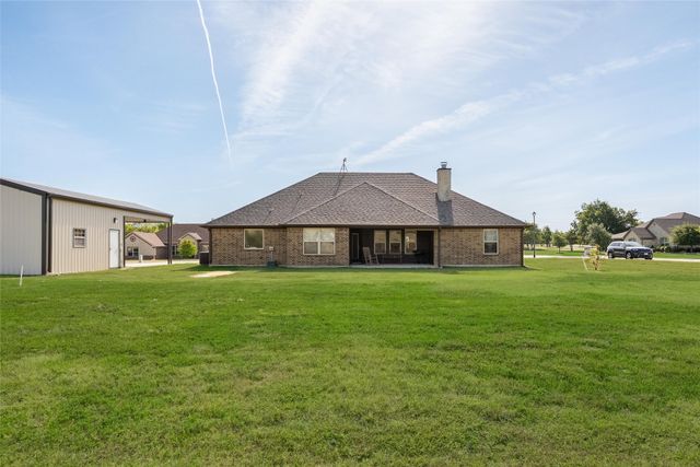 501 Hubbard Circle, Nevada, TX 75173
