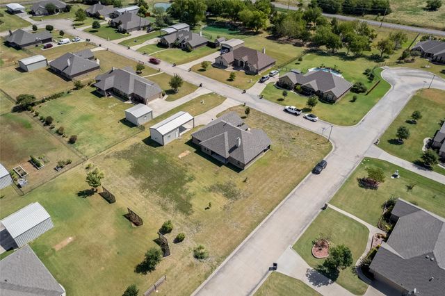 501 Hubbard Circle, Nevada, TX 75173