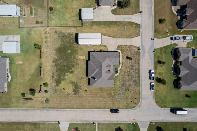 501 Hubbard Circle, Nevada, TX 75173