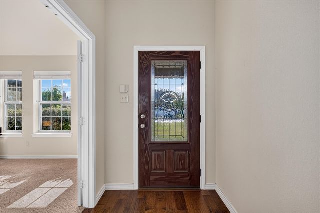 501 Hubbard Circle, Nevada, TX 75173