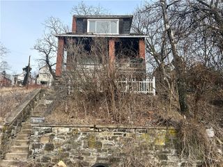 553 Price Ave, Braddock, PA 15104