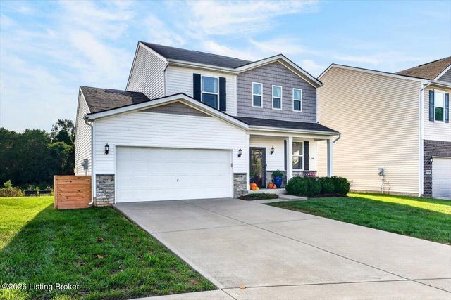 11820 Beacon Ct, Louisville, KY 40299