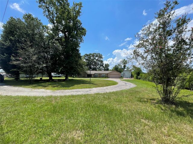 22047 E Hammond Drive, Porter, TX 77365