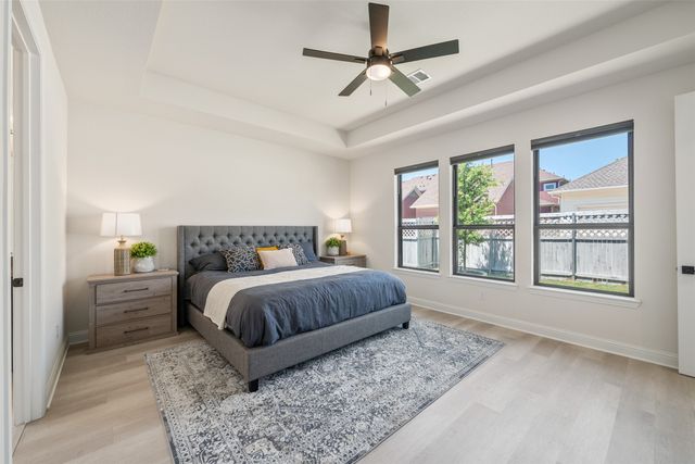 2704 Little Wonder Lane, Northlake, TX 76247