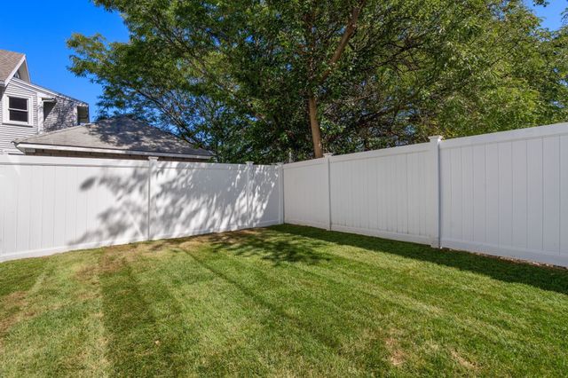 15 Foster Street 15B, Arlington, MA 02474