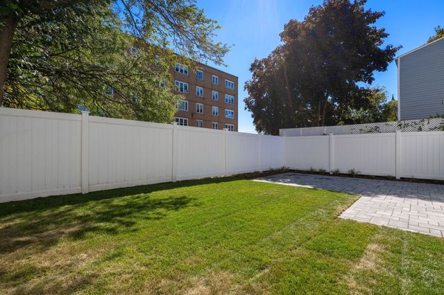 15 Foster Street 15B, Arlington, MA 02474