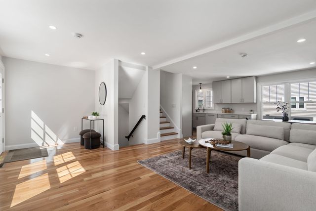 15 Foster Street 15B, Arlington, MA 02474