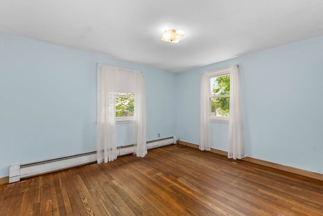 137 Eleanor Dr, Braintree, MA 02184