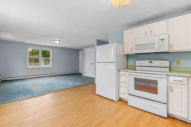 137 Eleanor Dr, Braintree, MA 02184