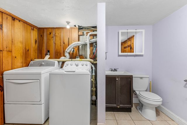137 Eleanor Dr, Braintree, MA 02184