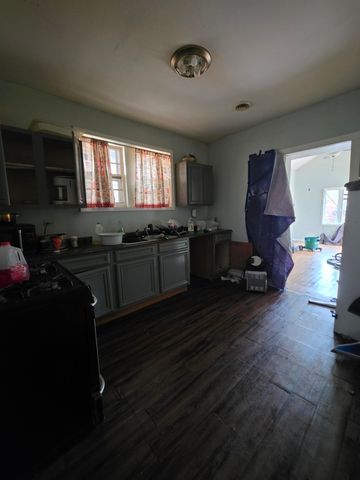 14129 S Dearborn Street, Riverdale, IL 60827