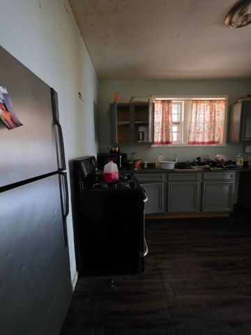 14129 S Dearborn Street, Riverdale, IL 60827