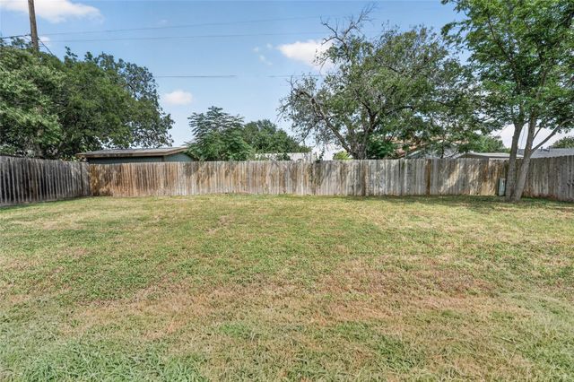 13005 Powderhorn ST, Austin, TX 78727