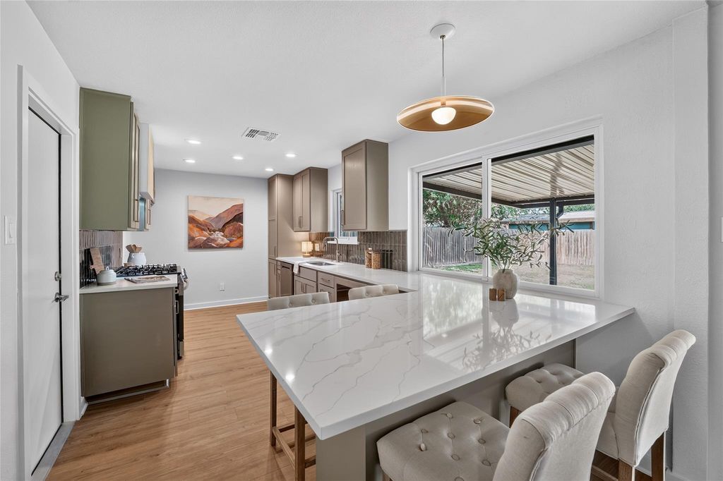 13005 Powderhorn ST, Austin, TX 78727