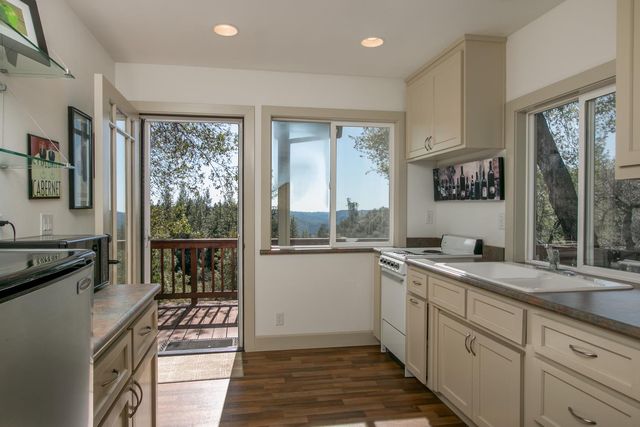 5220 Bucks Bar Rd, Placerville, CA 95667