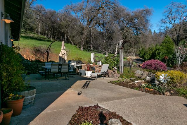 5220 Bucks Bar Rd, Placerville, CA 95667