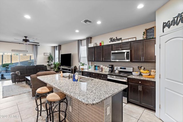 30794 W WHITTON Avenue, Buckeye, AZ 85396