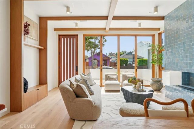 647 Navy Street, Santa Monica, CA 90405