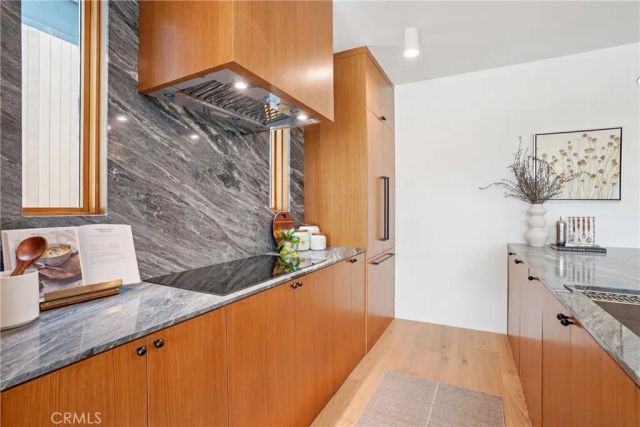 647 Navy Street, Santa Monica, CA 90405