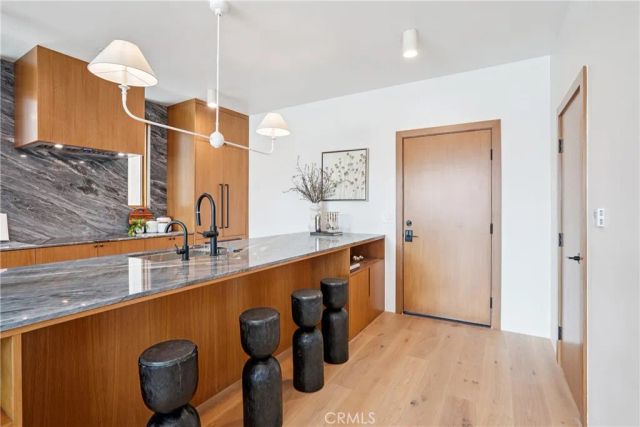 647 Navy Street, Santa Monica, CA 90405