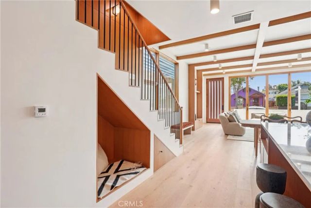 647 Navy Street, Santa Monica, CA 90405