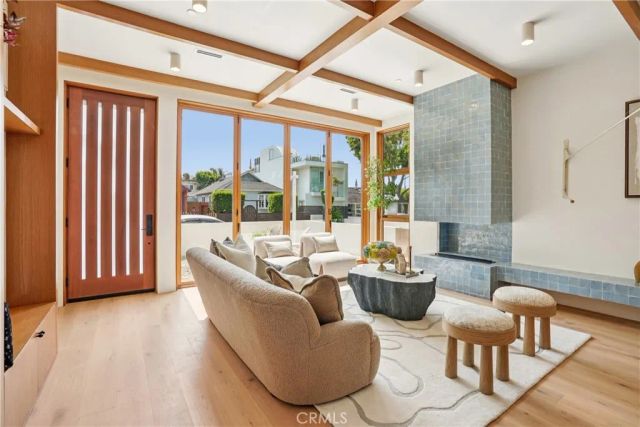 647 Navy Street, Santa Monica, CA 90405