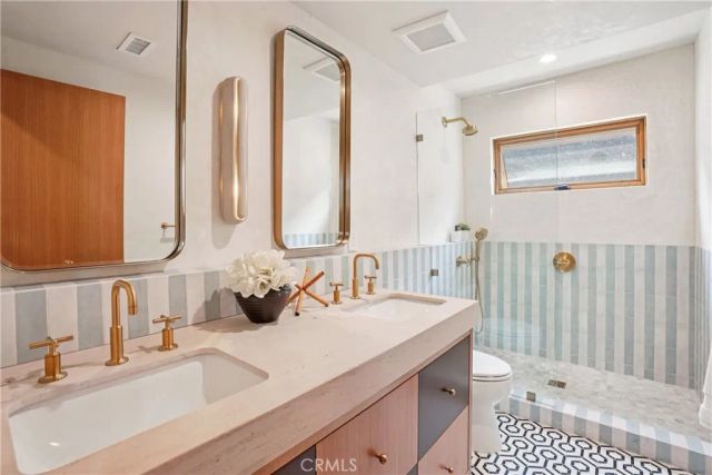 647 Navy Street, Santa Monica, CA 90405