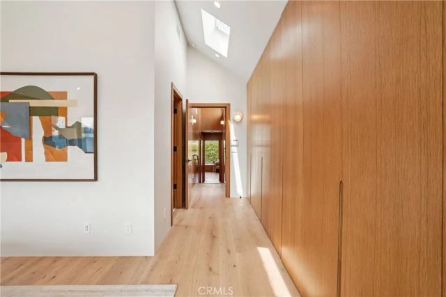 647 Navy Street, Santa Monica, CA 90405