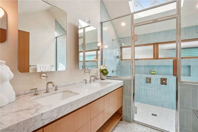 647 Navy Street, Santa Monica, CA 90405