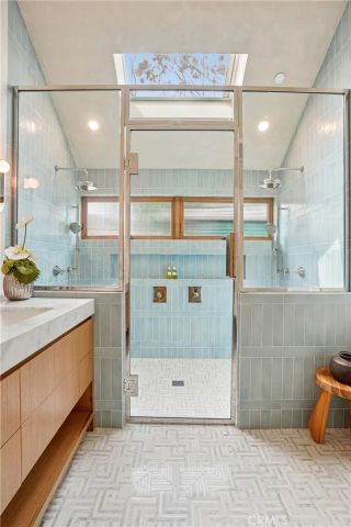 647 Navy Street, Santa Monica, CA 90405