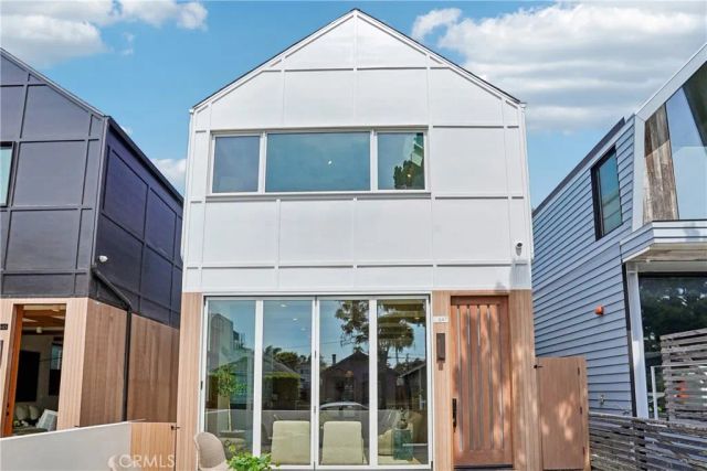 647 Navy Street, Santa Monica, CA 90405