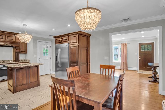 458 LEEARDEN RD, Hershey, PA 17033