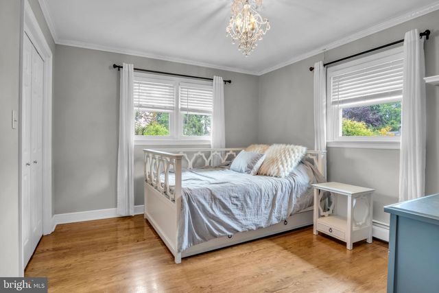 458 LEEARDEN RD, Hershey, PA 17033