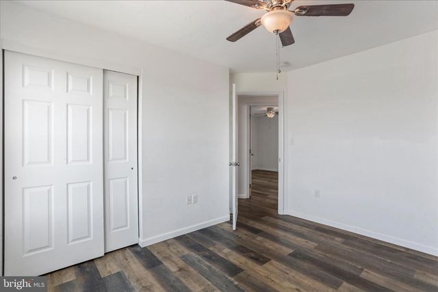 82 BISHOP AVE, Inwood, WV 25428