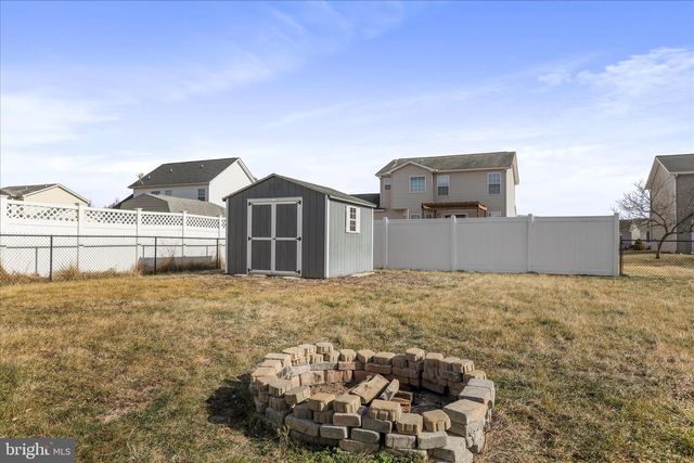 82 BISHOP AVE, Inwood, WV 25428