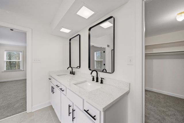 8150 PLANTERS GROVE CV, Cordova, TN 38018