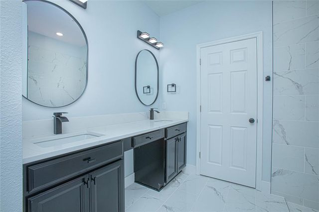 1146 ATLANTIC AVENUE, Fruitland Park, FL 34731