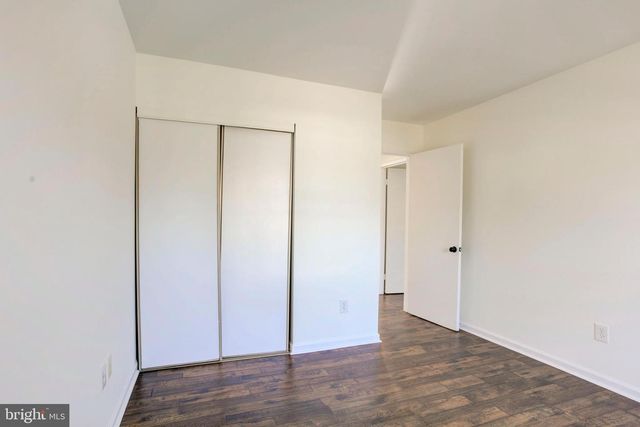 2318 MALRAUX DR, Vienna, VA 22182