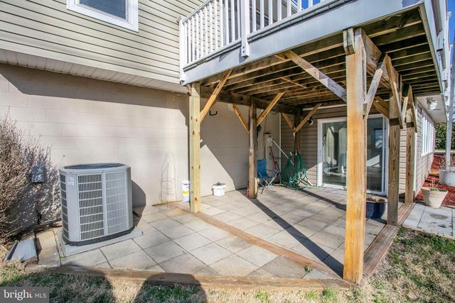 2318 MALRAUX DR, Vienna, VA 22182