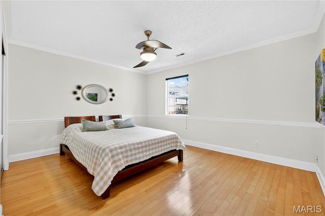 9067 Wrenwood Lane, Brentwood, MO 63144