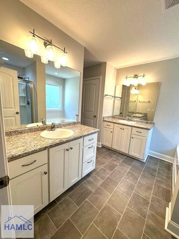 156 Hamlet Court, Hinesville, GA 31313