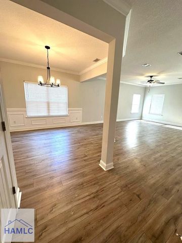 156 Hamlet Court, Hinesville, GA 31313
