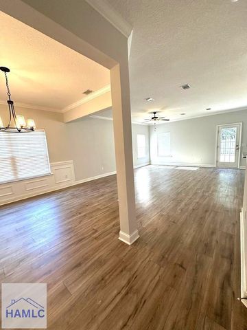 156 Hamlet Court, Hinesville, GA 31313