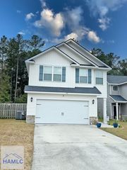 156 Hamlet Court, Hinesville, GA 31313