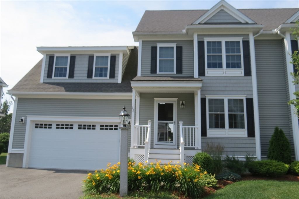 15 Dolores Dr 15, Tewksbury, MA 01876