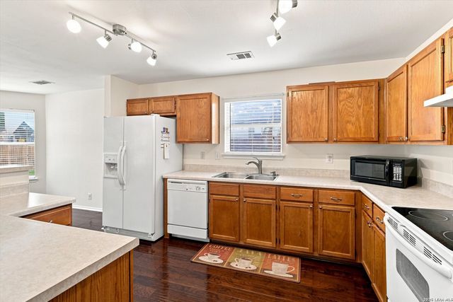5435 Stormy Breeze, San Antonio, TX 78247