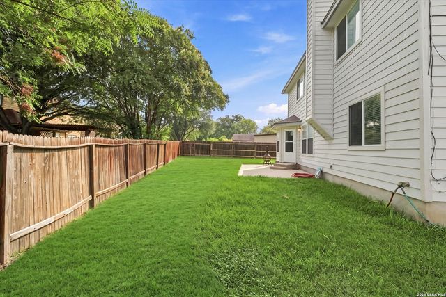 5435 Stormy Breeze, San Antonio, TX 78247