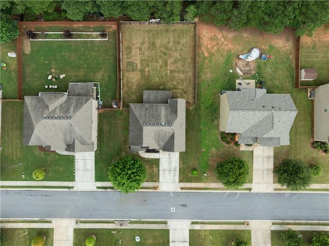 210 Silver Willow Walk, Covington, GA 30016