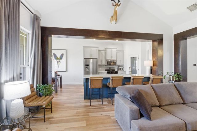 4202 Jordan Avenue, Edmond, OK 73013