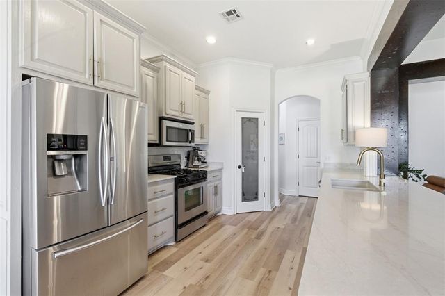 4202 Jordan Avenue, Edmond, OK 73013